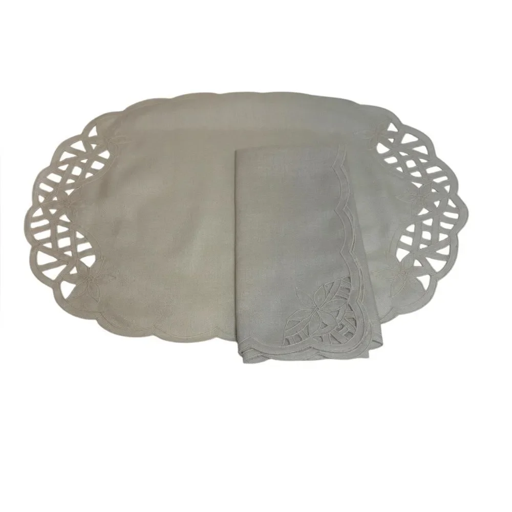 Vintage Ivory Cream Oval Scalloped Battenberg Placements Napkins Setting for 4